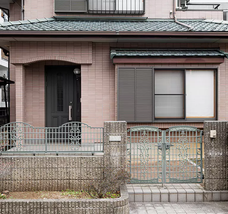 The Most Trusted Company to Sell Damaged House in Babylon