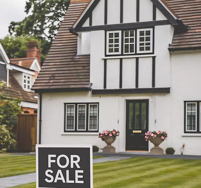 The Top-Rated Buyer to Sell House Off Market in Babylon, NY